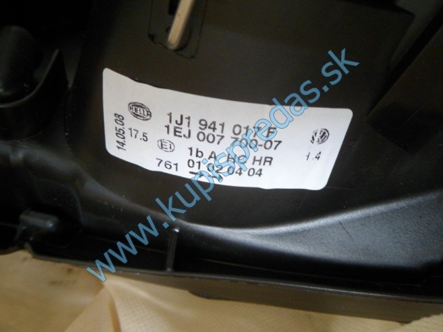 ľavé predné svetlo na vw volkswagen golf 4, 1J1941017F